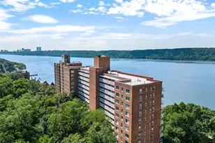 2575 Palisade Ave, Bronx, NY 10463 - Photo 5