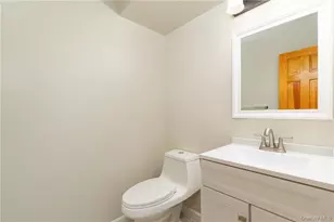 21 Pond Dr W, Rhinebeck, NY 12572 - Photo 21