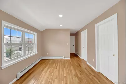 15714 Baisley Boulevard, Rochdale, NY 11434 - Photo 21