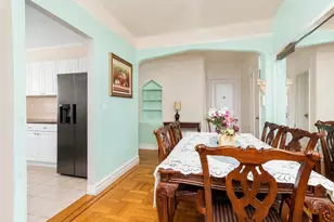 2166 Bronx Pk E, Bronx, NY 10462 - Photo 3