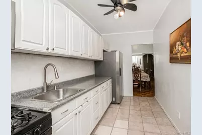 2166 Bronx Park E #6D, Bronx, NY 10462 - Photo 5