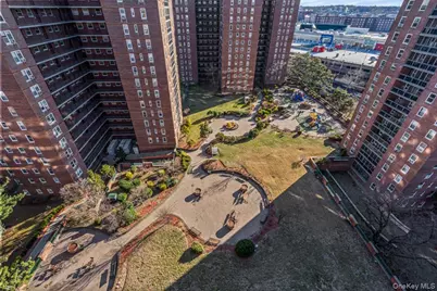 9740 62nd Drive #14N, Rego Park, NY 11374 - Photo 5