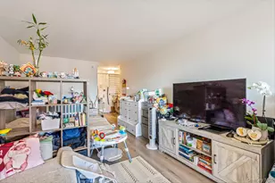 97-40 62nd Dr, Rego Park, NY 11374 - Photo 9