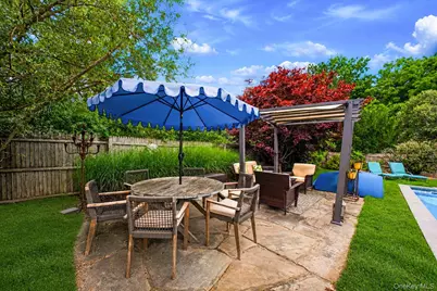 312 Riverside Drive, Riverhead, NY 11901 - Photo 43