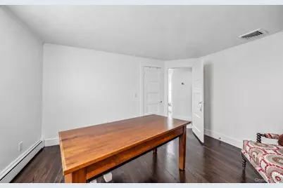 312 Riverside Drive, Riverhead, NY 11901 - Photo 27