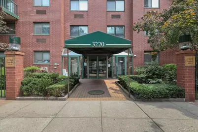 3220 Fairfield Avenue #4D, Bronx, NY 10463 - Photo 1