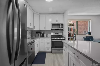 3220 Fairfield Avenue #4D, Bronx, NY 10463 - Photo 7