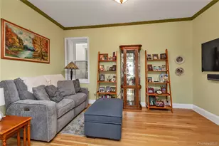 71-27 68th St, Glendale, NY 11385 - Photo 5