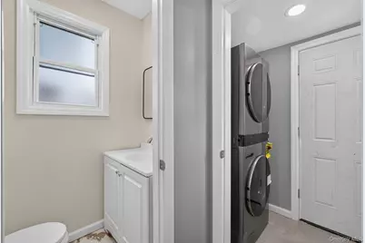 10513 133rd Street, Richmond Hill, NY 11419 - Photo 7