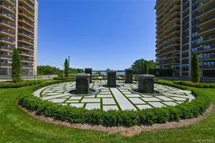 1805 215th St, Bayside, NY 11360 - Photo 27