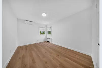 1822 Kent Street, Westbury, NY 11590 - Photo 29