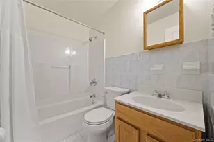 10 Pennyfield Ave, Bronx, NY 10465 - Photo 13