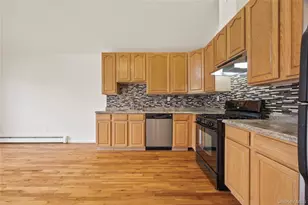 10 Pennyfield Ave, Bronx, NY 10465 - Photo 7