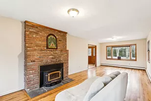 5 Linda Ct, Oyster Bay, NY 11771 - Photo 11