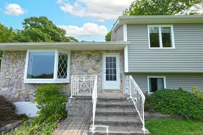 128 Lookout Pass, Stormville, NY 12582 - Photo 3