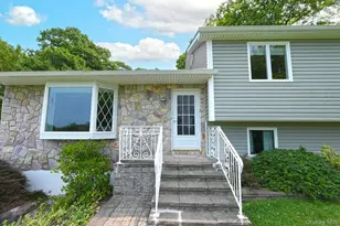 128 Lookout Pass, Stormville, NY 12582 - Photo 3
