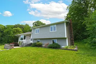 128 Lookout Pass, Stormville, NY 12582 - Photo 11