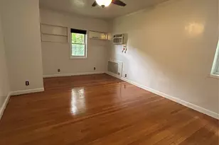 141 Sterling Ave, Yonkers, NY 10704 - Photo 9