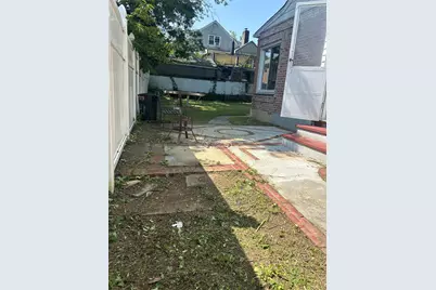 141 Sterling Avenue, Yonkers, NY 10704 - Photo 29