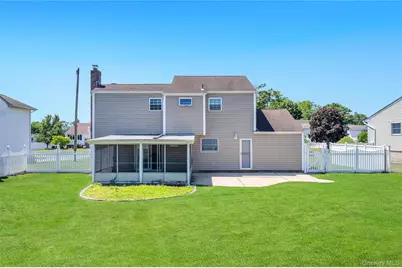 12 Sagebrush Lane, Kings Park, NY 11754 - Photo 35