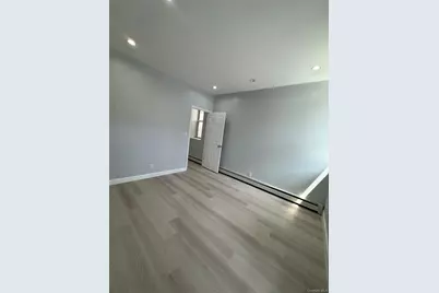 3041 Paulding Avenue, Bronx, NY 10469 - Photo 11