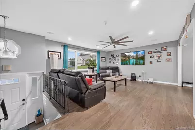 149 Cole Court, Buchanan, NY 10511 - Photo 5