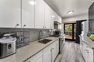 2020 Continental Ave, Bronx, NY 10461 - Photo 7