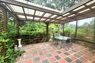 28 Euclid Ave, Dix Hills, NY 11746 - Photo 27