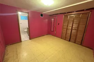 28 Euclid Ave, Dix Hills, NY 11746 - Photo 23