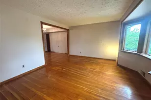 28 Euclid Ave, Dix Hills, NY 11746 - Photo 7