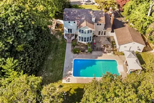 6 Marlon Ln, Hauppauge, NY 11788 - Photo 9