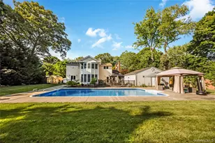 6 Marlon Ln, Hauppauge, NY 11788 - Photo 13