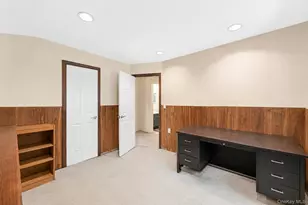 35 Sanford St, Huntington Station, NY 11746 - Photo 41