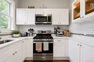 11 Bell Ln, Tappan, NY 10983 - Photo 5