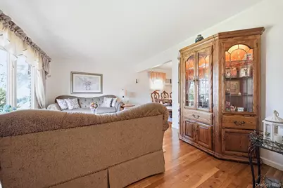 3615 Tonopah Street, Seaford, NY 11783 - Photo 7