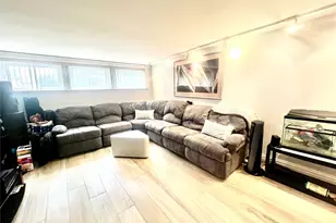 912 Whitehall Dr, Woodmere, NY 11581 - Photo 15