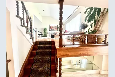 912 Whitehall Drive, Woodmere, NY 11581 - Photo 3