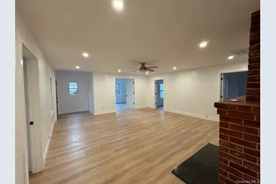 45 Old Field Road #D, Setauket, NY 11733 - Photo 11