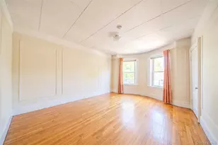 2512 Maclay Ave, Bronx, NY 10461 - Photo 9