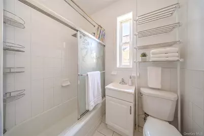 2512 Maclay Avenue, Bronx, NY 10461 - Photo 19