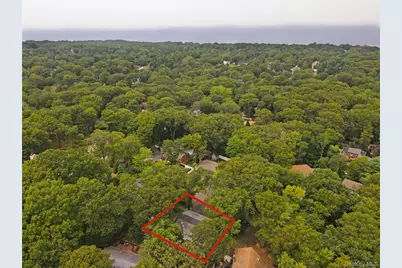6 Southold Road, Sound Beach, NY 11789 - Photo 29