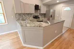 6 Southold Rd, Sound Beach, NY 11789 - Photo 15