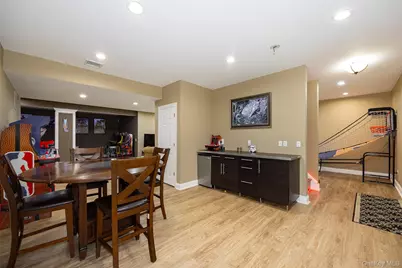 [Address not provided], Wappingers Falls, NY 12590 - Photo 29
