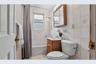 937 E 39th Street, Brooklyn, NY 11210 - Photo 17