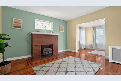937 E 39th Street, Brooklyn, NY 11210 - Photo 13