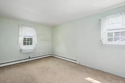 21 Vause Street, Northport, NY 11768 - Photo 17