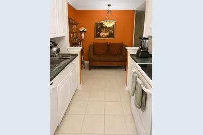 200 High Point Drive #PH 8, Hartsdale, NY 10530 - Photo 5