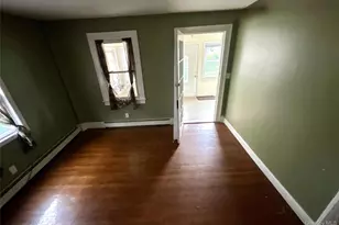 96 California Ave, Hempstead, NY 11550 - Photo 5