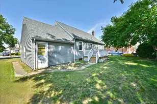 145 Benedict Ave, Valley Stream, NY 11580 - Photo 27