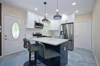 147-03 111th Avenue, Jamaica, NY 11435 - Photo 11